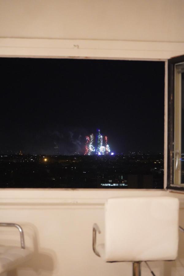 Vue Panoramique Sur Paris : Sublime Appartement Au Centre De กูร์เบอวัวร์ ภายนอก รูปภาพ